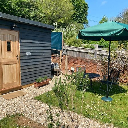 Bridport Garden Suite Kültér fotó