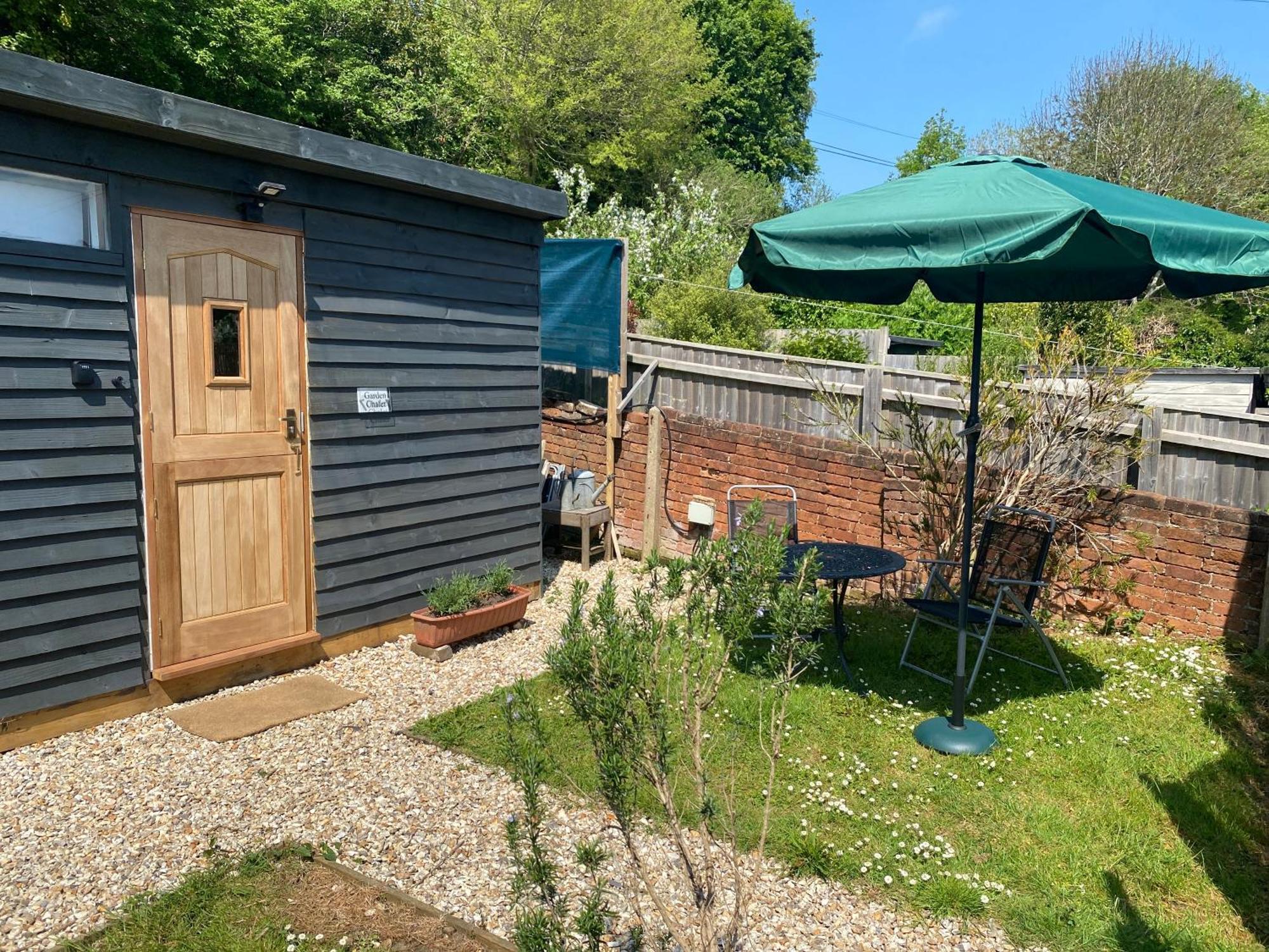 Bridport Garden Suite Kültér fotó